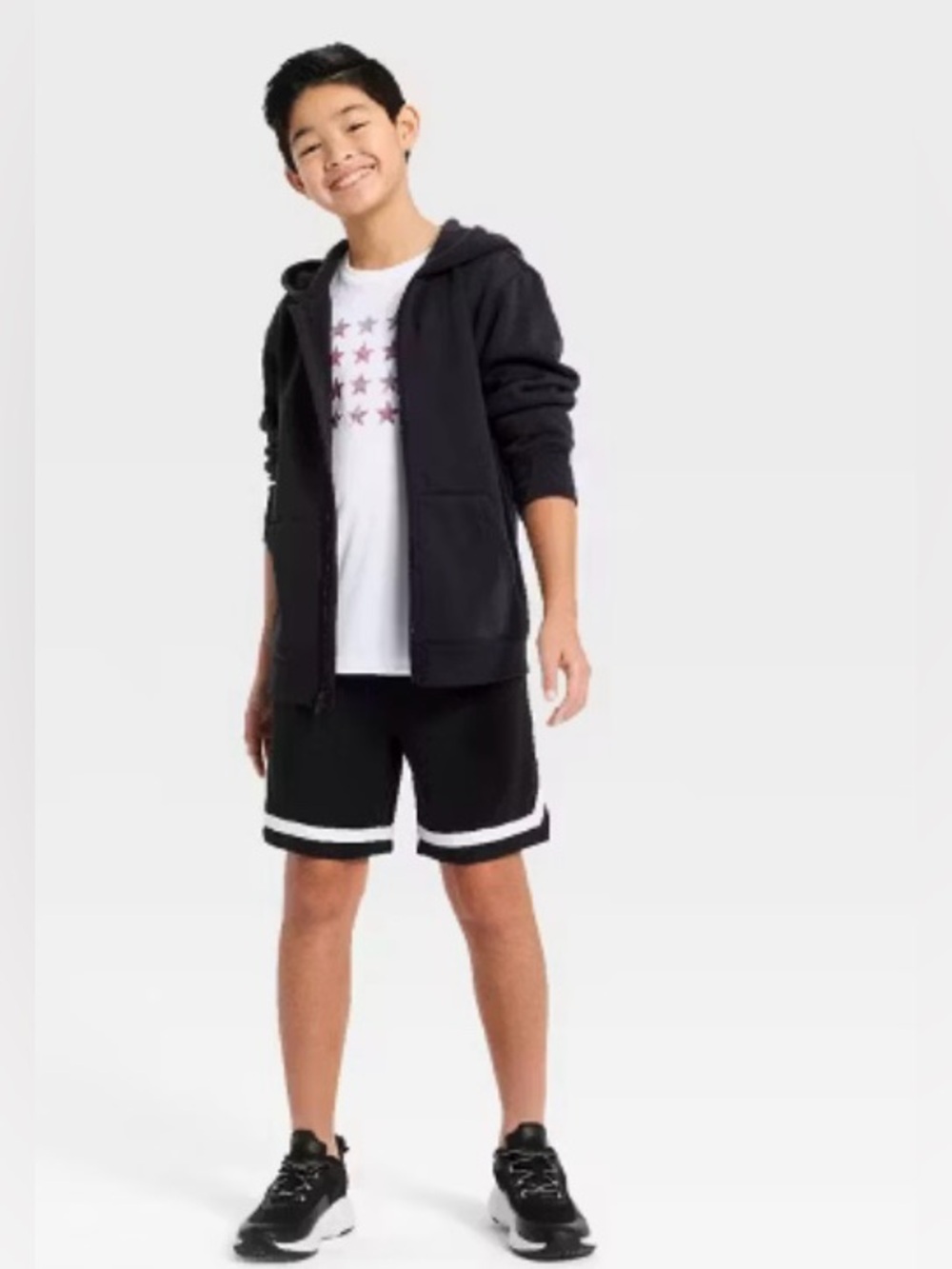 All In Motion  Boys “At The Knee” Black Court Active Mesh Shorts L 10/12